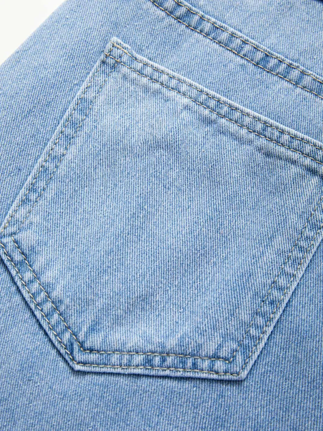 Light Wash Denim Boyfriend Jeans - Image 19