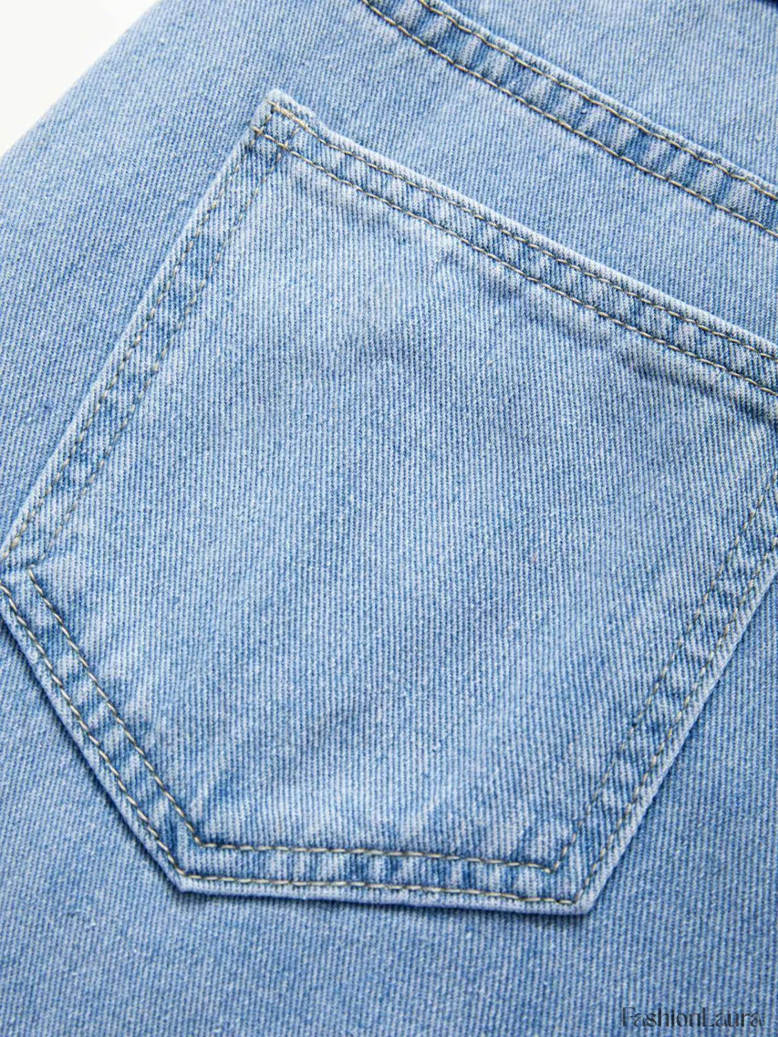 Light Wash Denim Boyfriend Jeans - Image 39