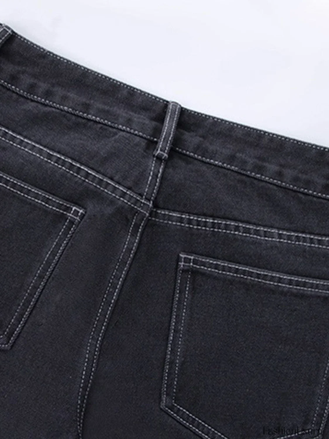 Light Wash Denim Boyfriend Jeans - Image 48