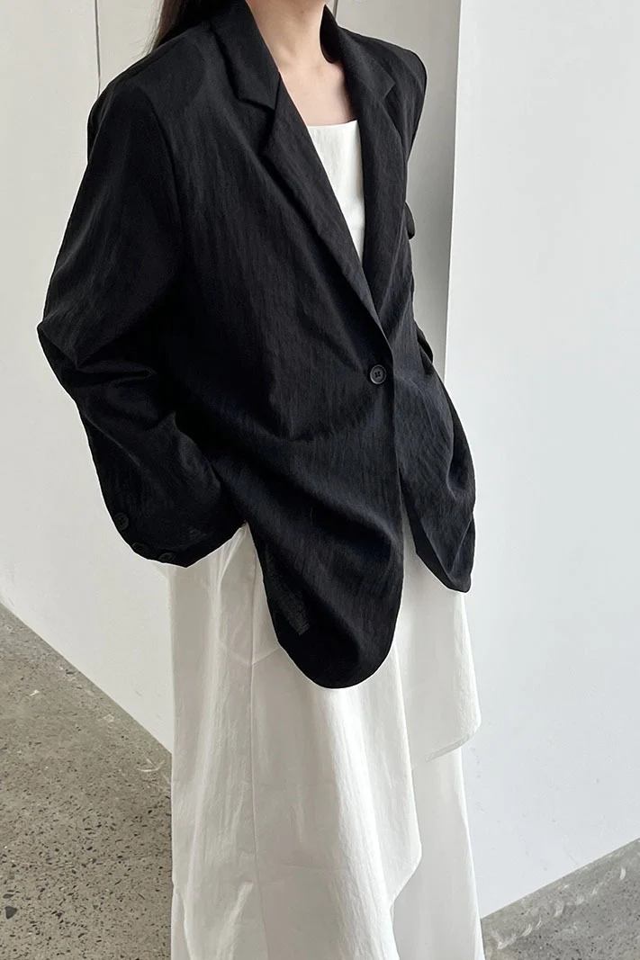 Lightweight Linen-Look Blazer - Image 9