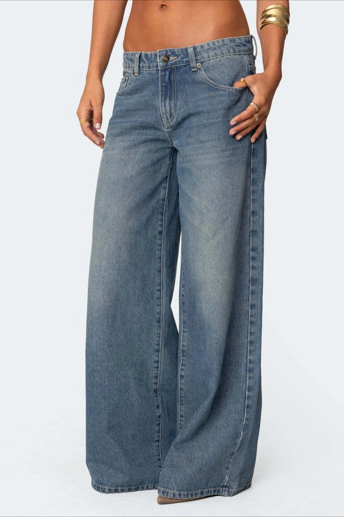 Low Waist Printed Wide Leg Jeans - Image 3