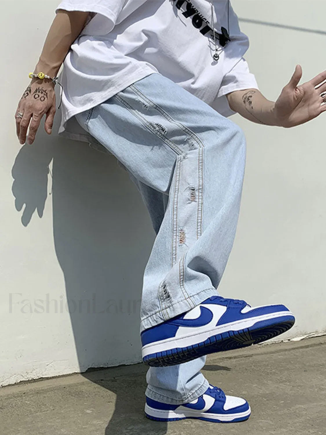 Men's Colorblock Straight Jeans - Image 14