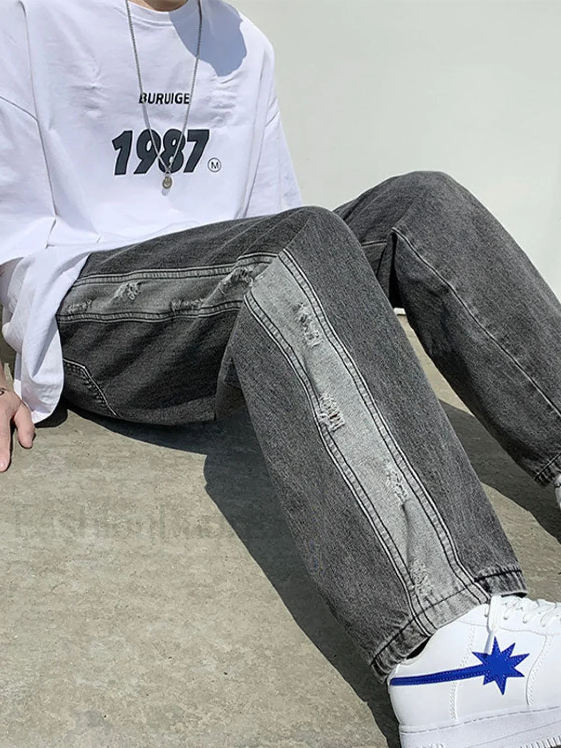 Men's Colorblock Straight Jeans - Image 8