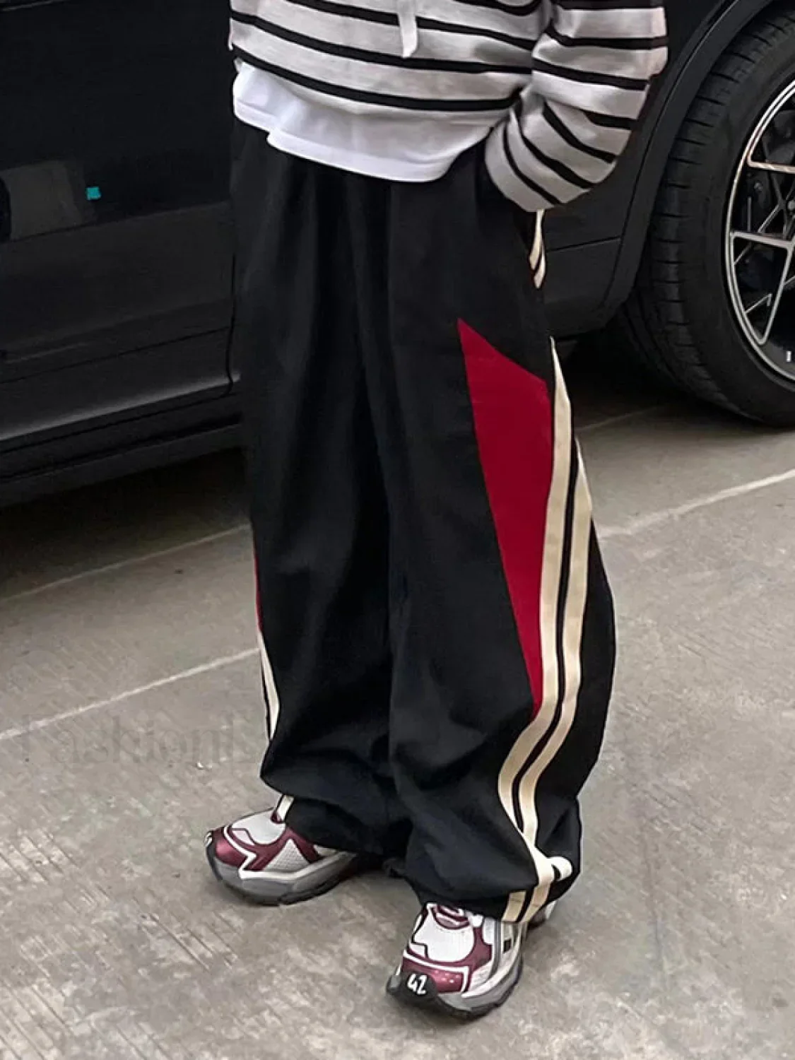 Men's Panel Striped Loose Sweatpants - Image 6