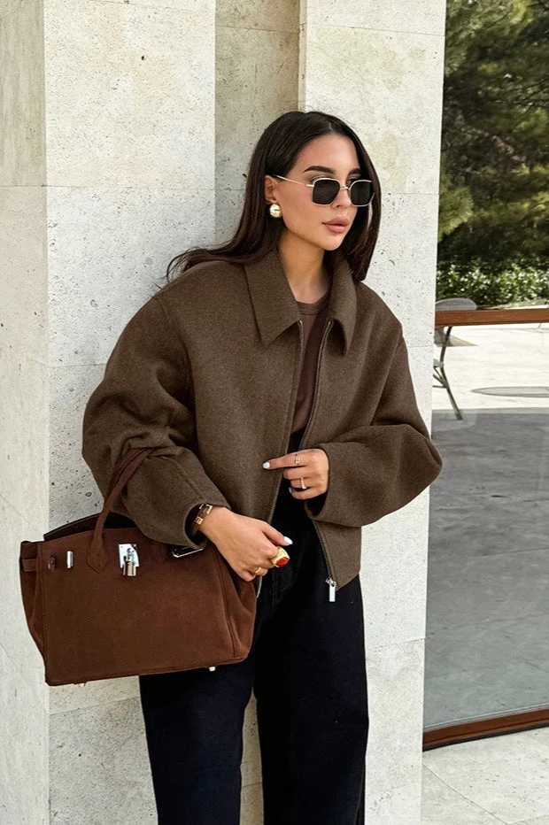 Minimalist Wool Cropped Jacket - Image 3