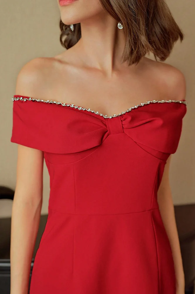 Off Shoulder Butterfly Embellished Bodycon Dress - Image 4