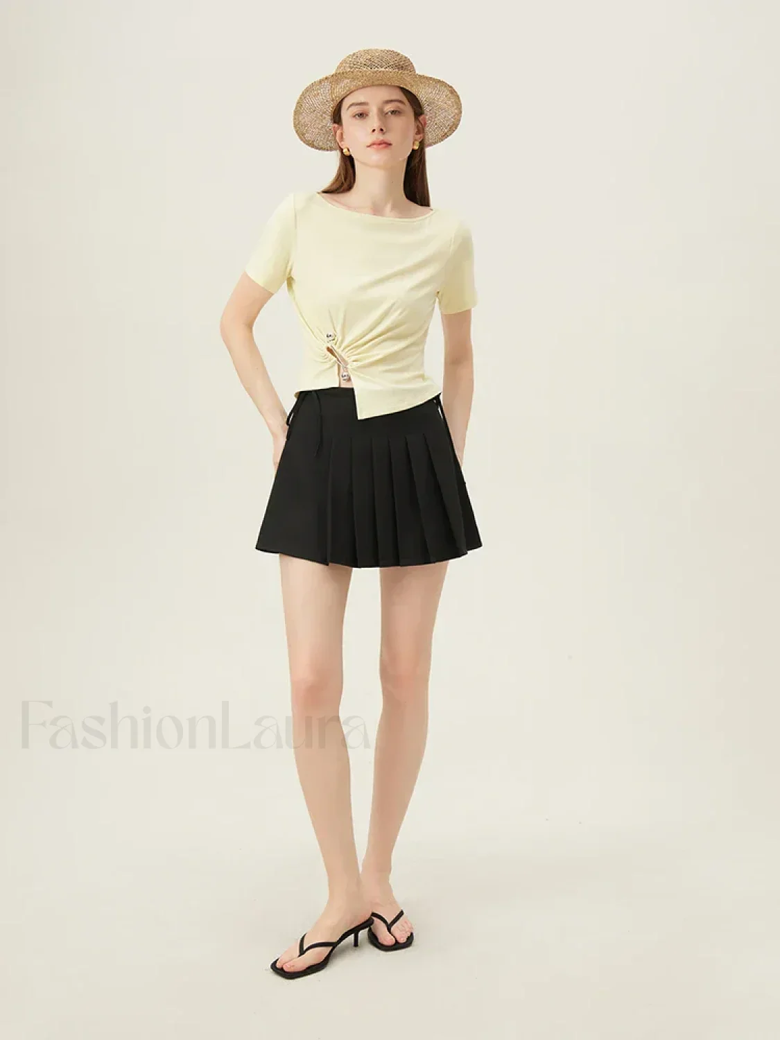 One Shoulder Twisted Waist Crop T-Shirt - Image 3