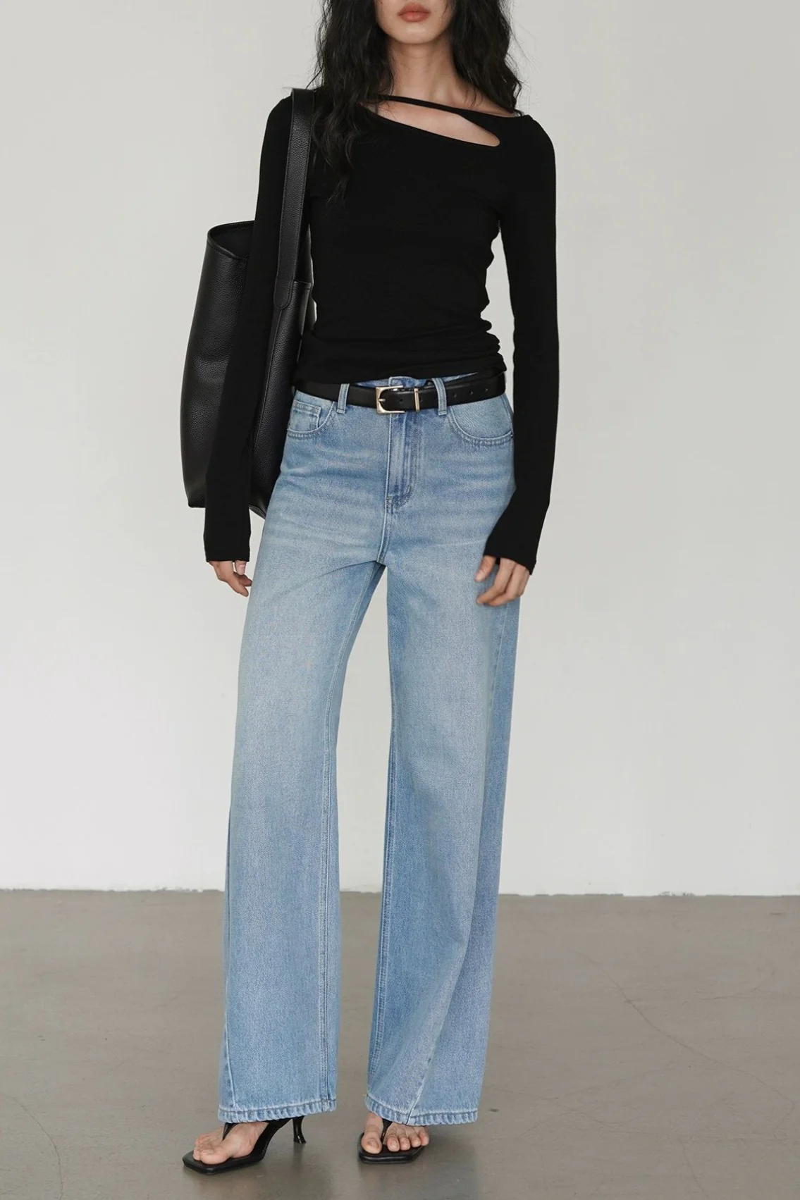 One Side Cut Out Bodycon Long Sleeve Tee - Image 6