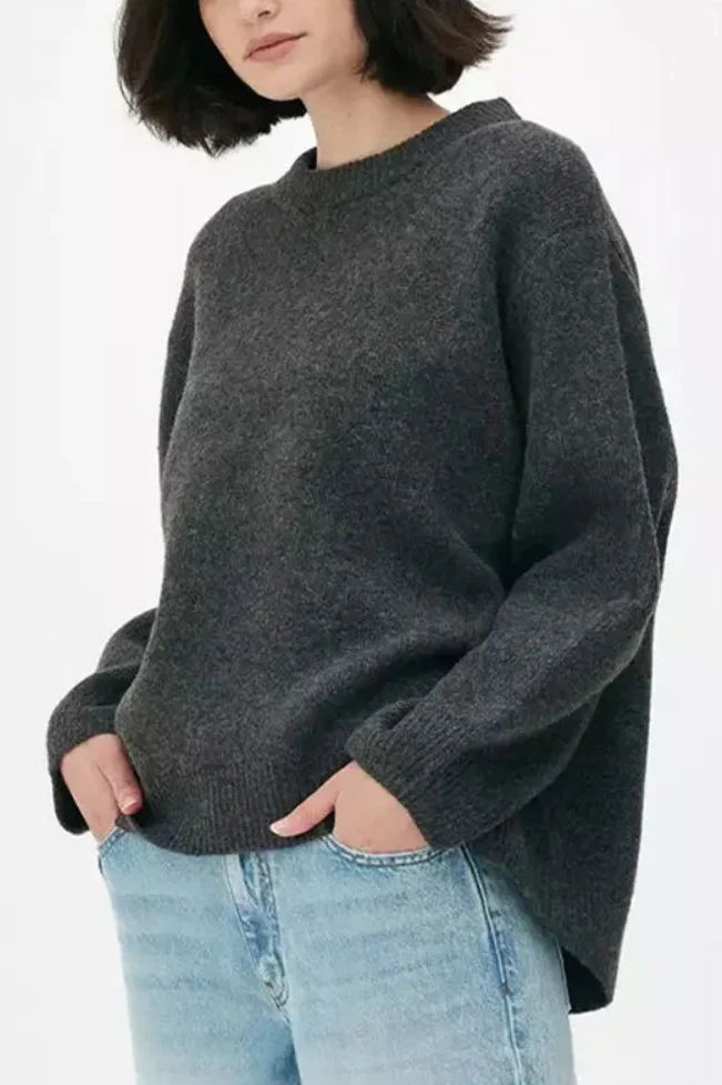Oversized Long Sleeve Pullover Sweater - Image 5
