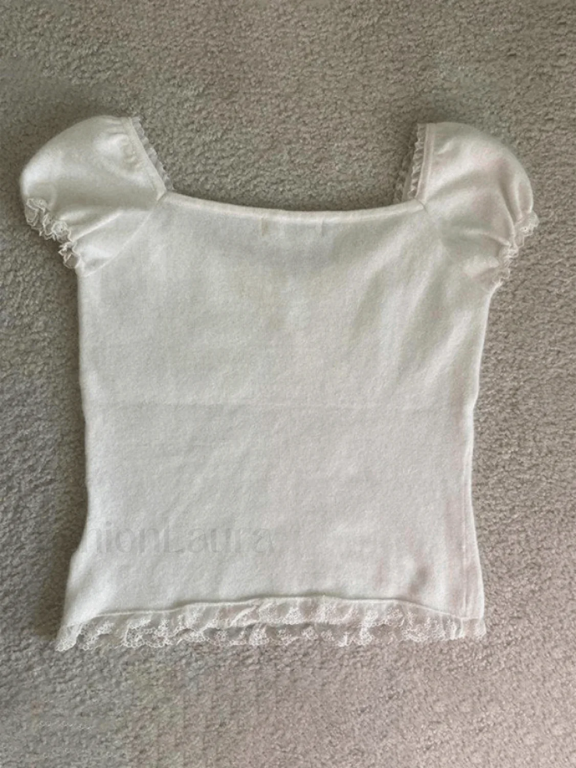 Paneled Lace White Puff Sleeve Blouse - Image 3