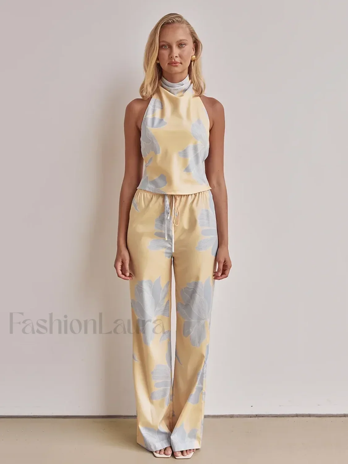 Printing Halter Backless Pants Two Piece Set