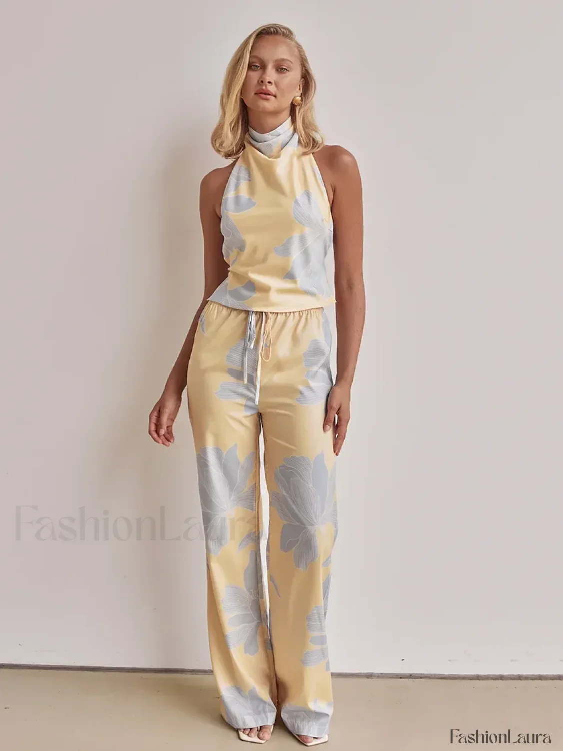 Printing Halter Backless Pants Two Piece Set - Image 16