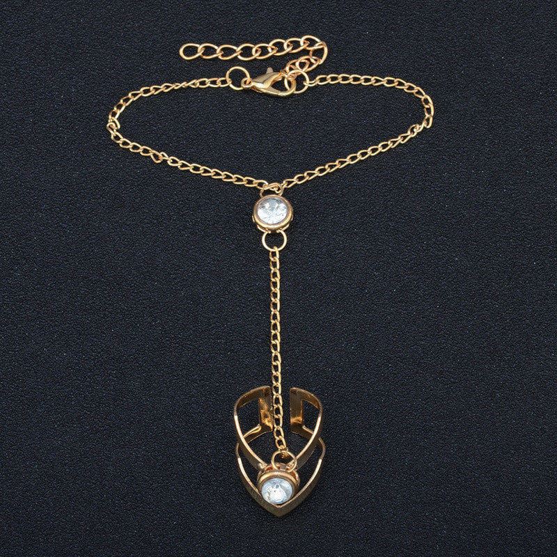 Retro Openwork Arrow Ring Finger Bracelet - Image 4