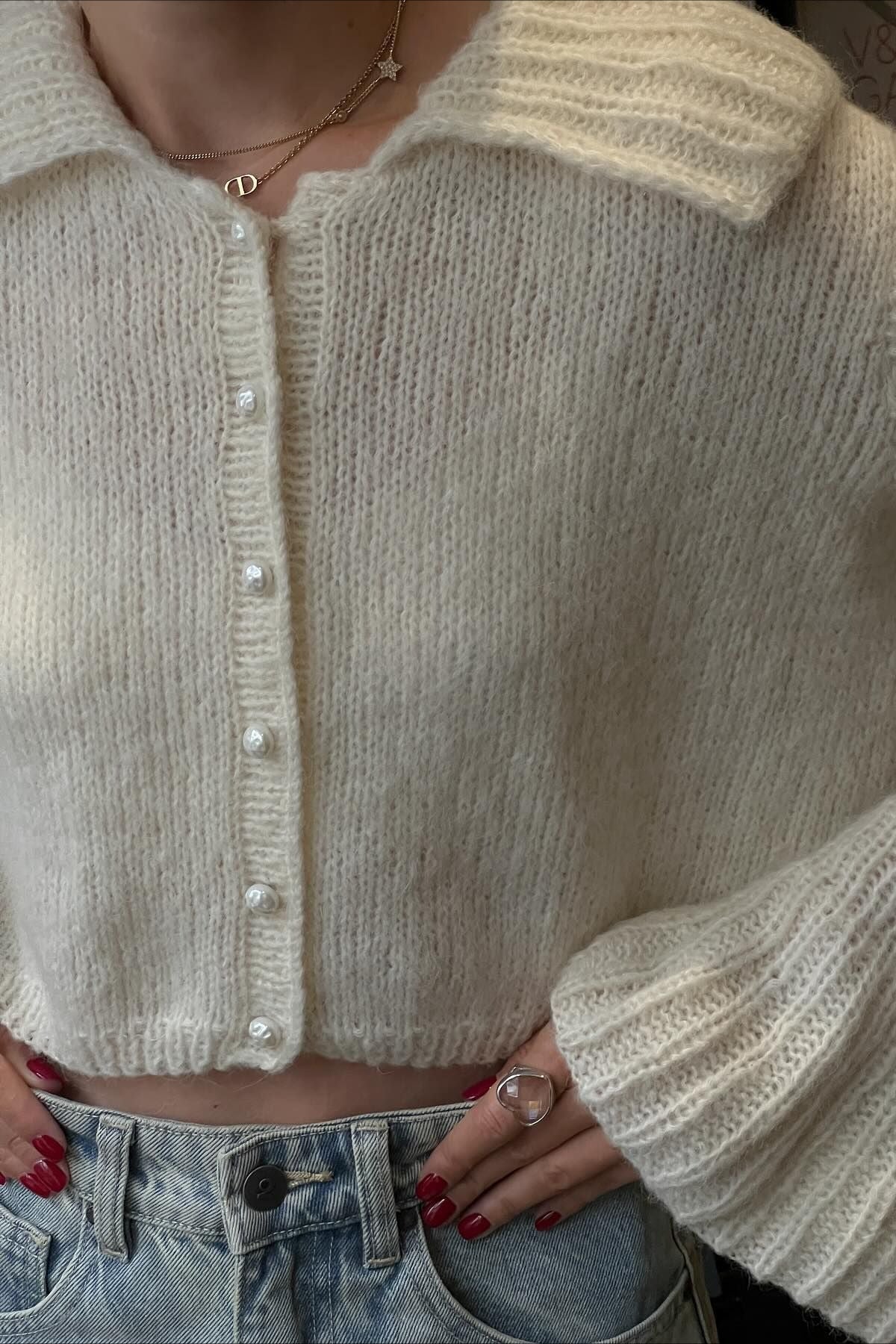 Ruffled Collar Flare Sleeve Knit Sweater - Image 4
