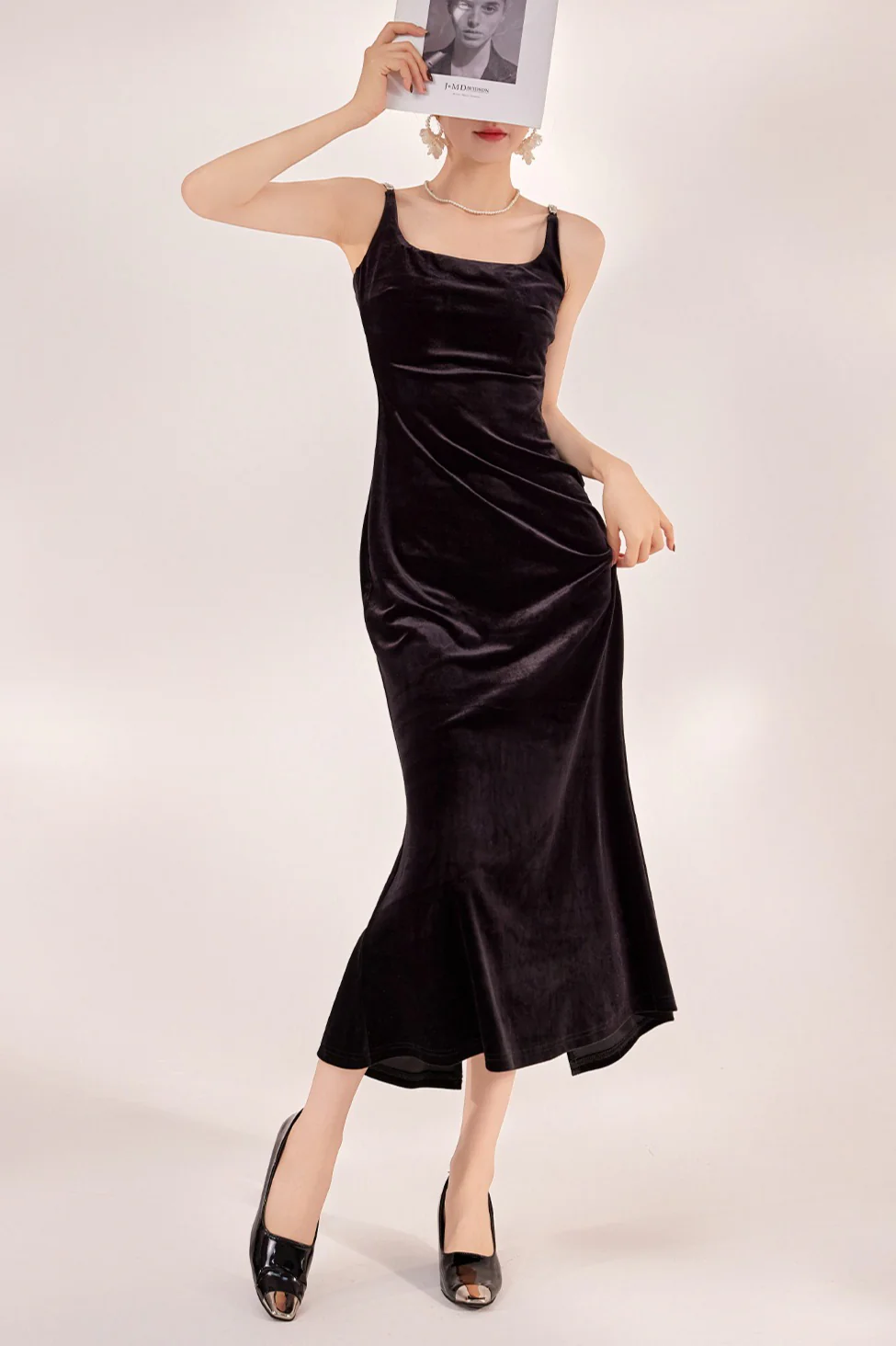 Sexy Velvet Strappy Backless Maxi Dress - Image 4
