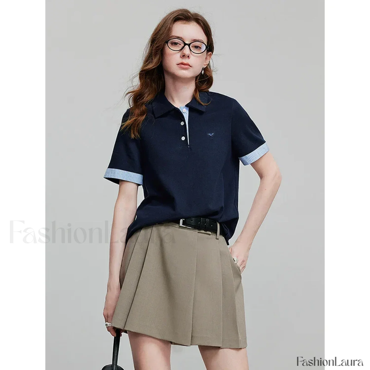 Short Sleeve Knitted Crew Neck T-Shirt - Image 5