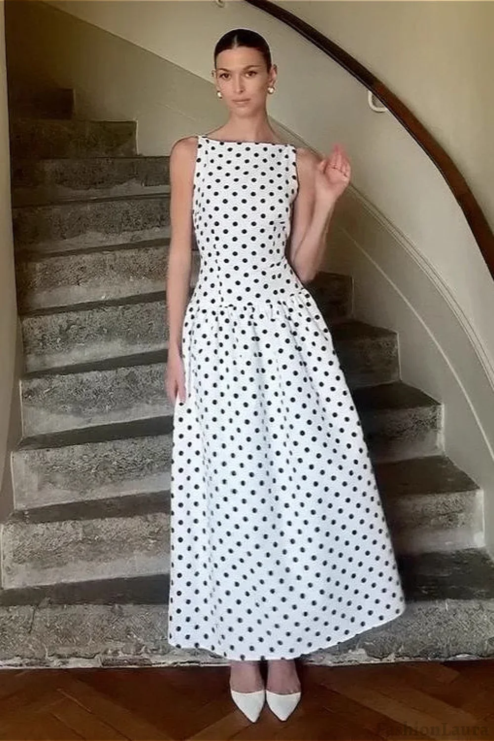 Sleeveless Polka Dot Casual Maxi Dress - Image 3