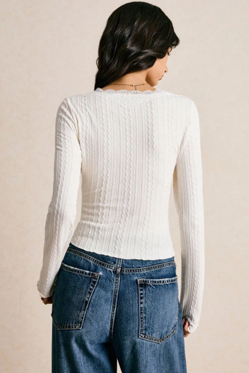 Slim Fit Long Sleeve Lace V Neck Blouse - Image 3
