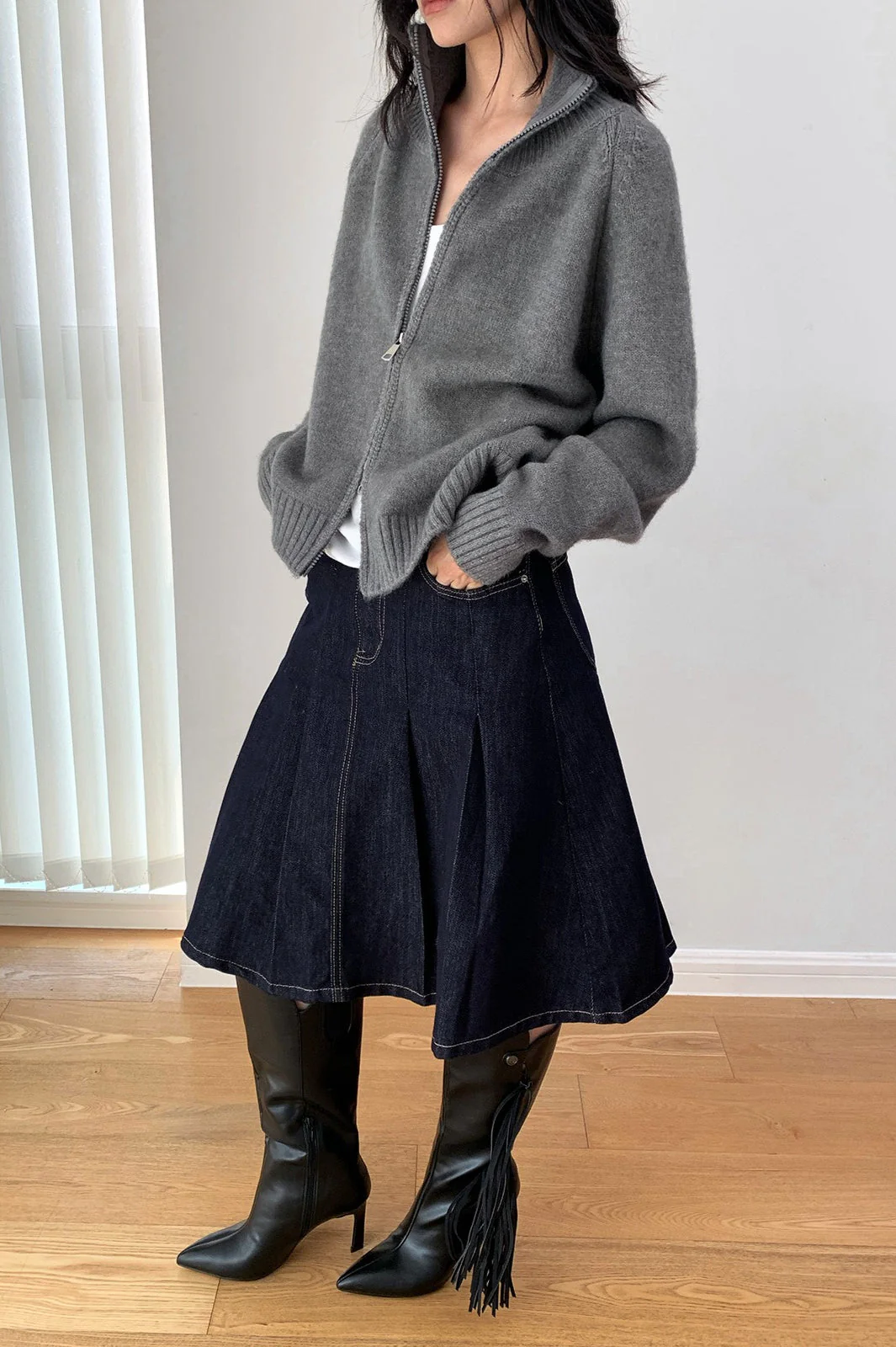 Soft Knit Zipper Cardigan - Image 10