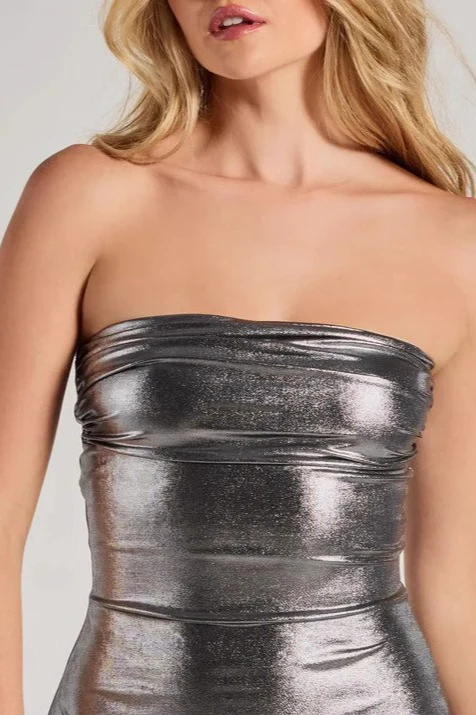 Solid Backless Bodycon Mini Dress - Image 4