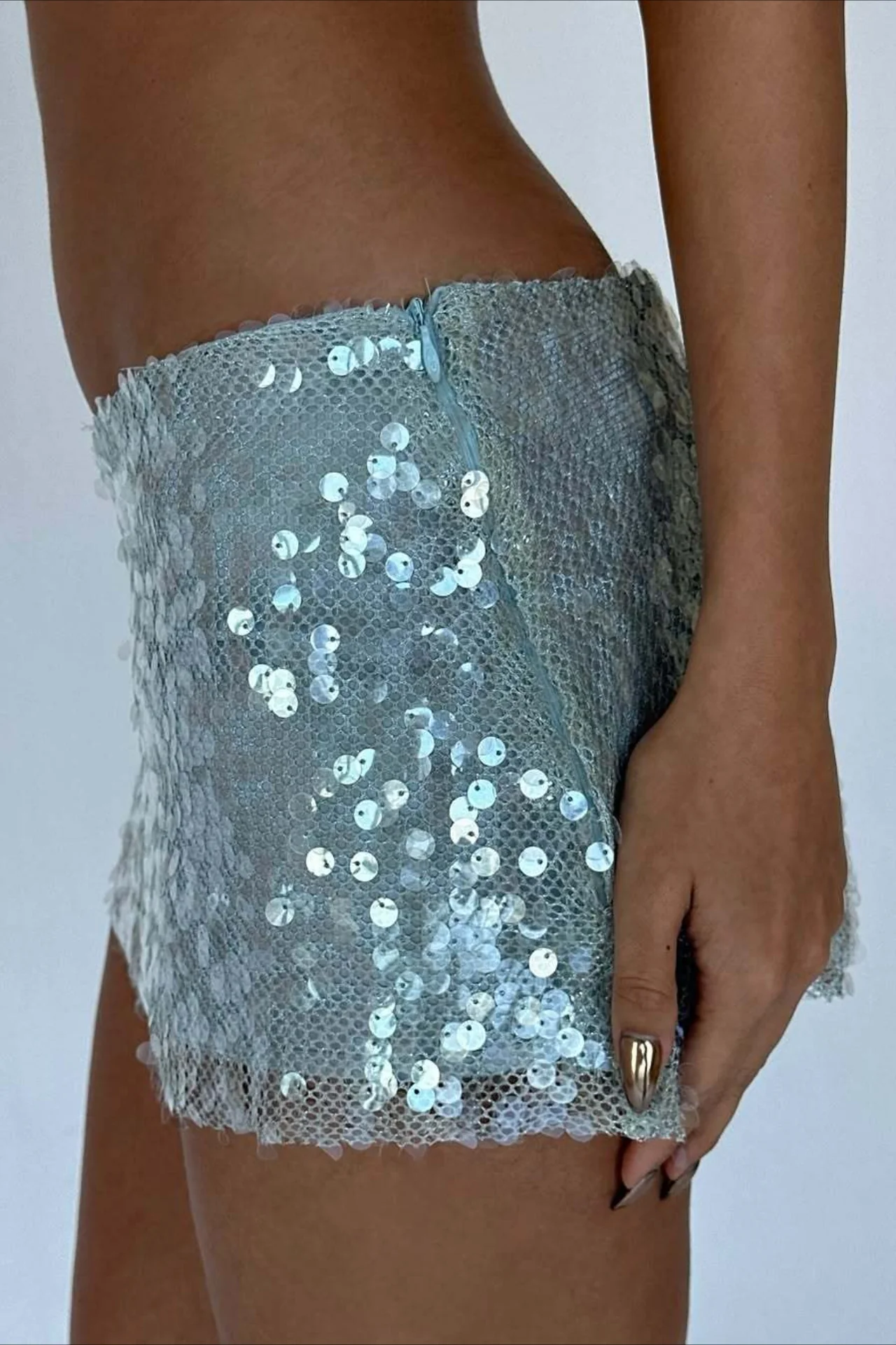 Solid Color Sequin Fitted Party Mini Skirt - Image 12