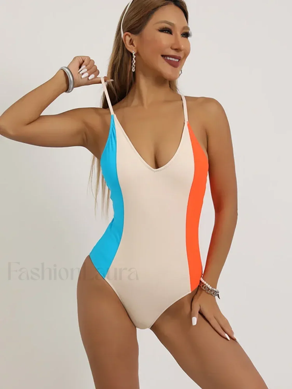 Spliced Contrast Color One Piece - Image 2