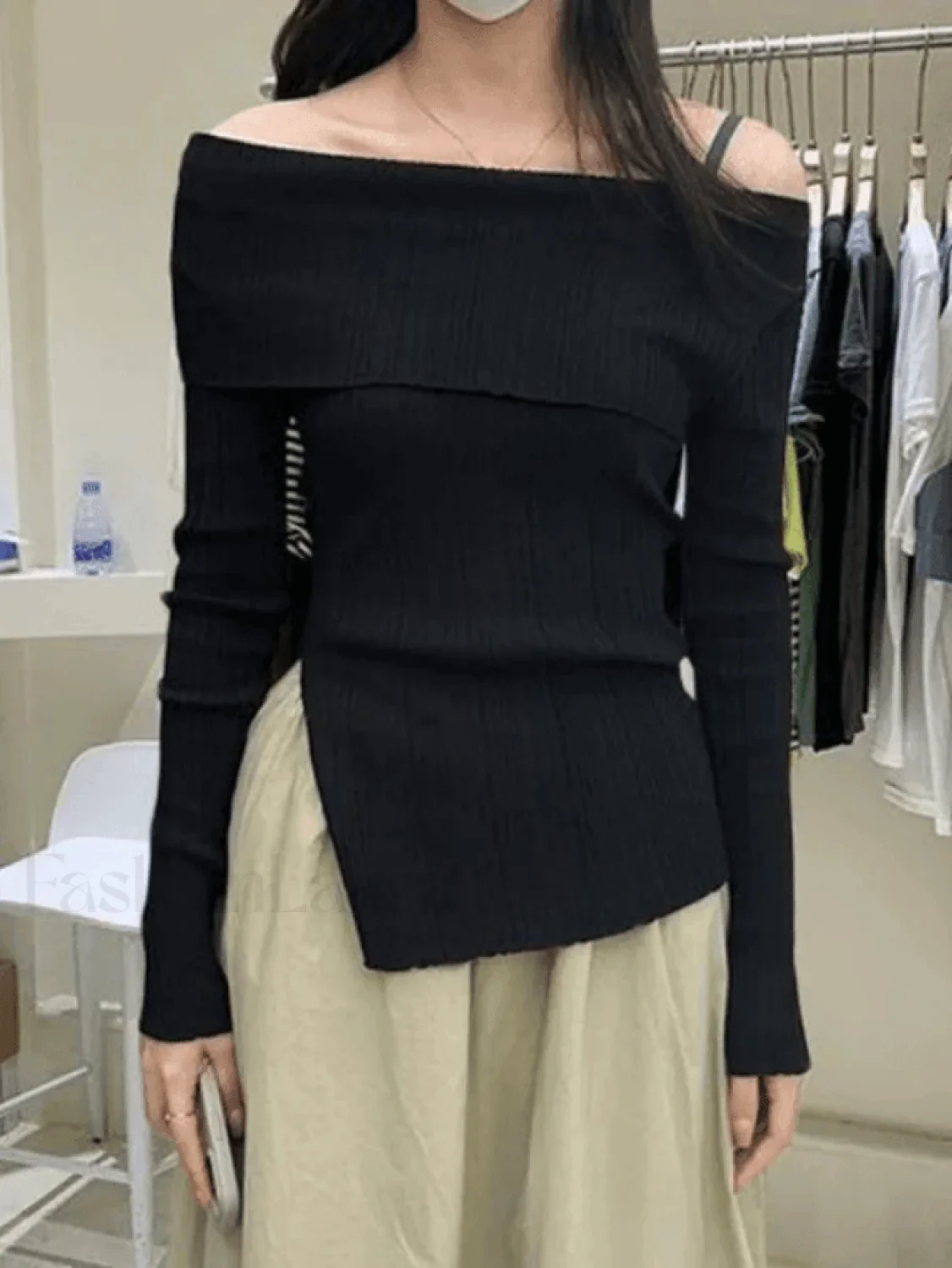 Split Off Shoulder Ribbed Knit Top - Image 8