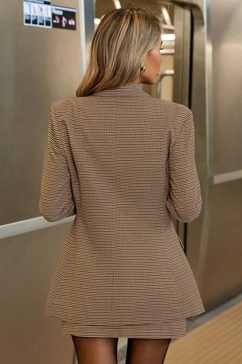 Split Skirt Houndstooth Blazer Two Piece Set - Image 3