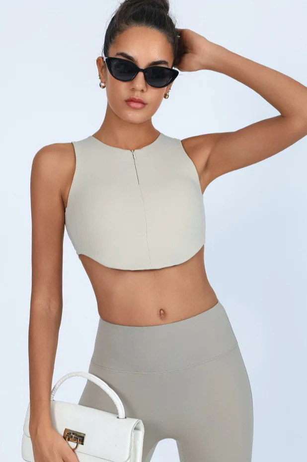 Sports Style Zip Front Crop Top - Image 9
