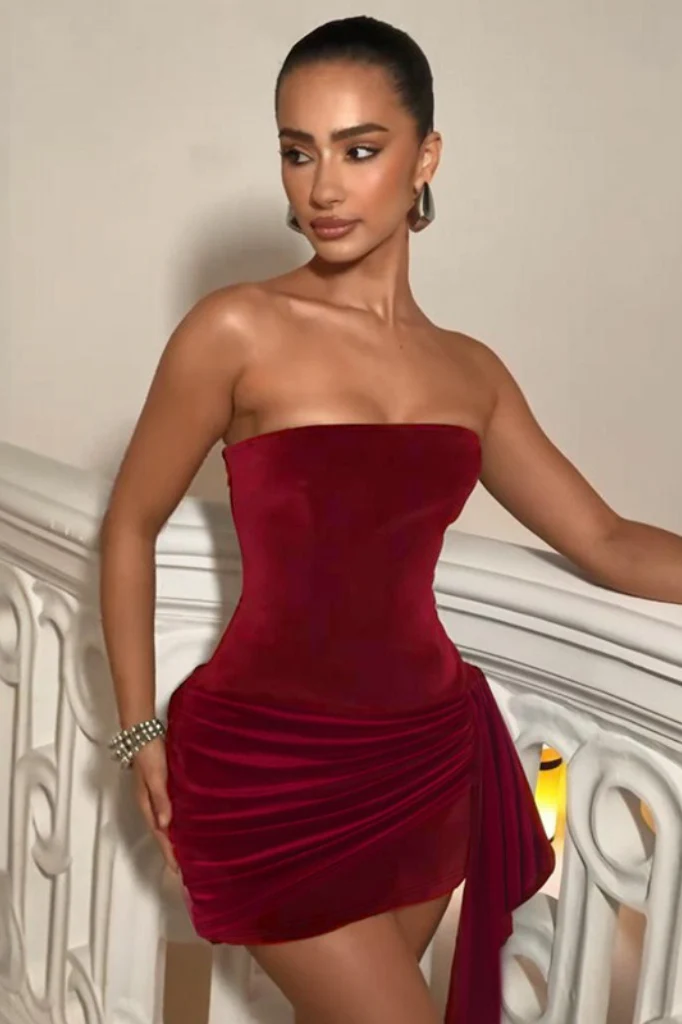 Strapless Velvet Bodycon Mini Dress - Image 3