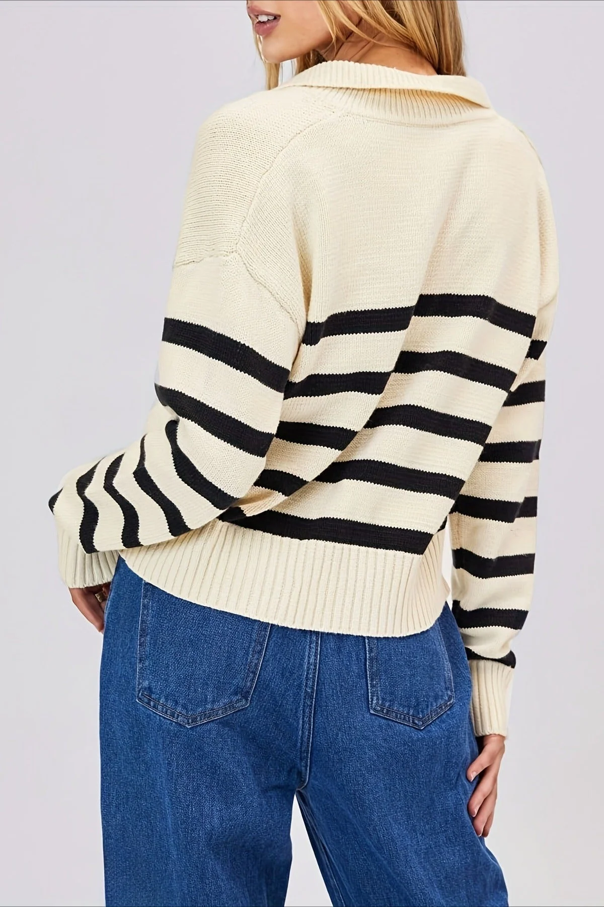 Striped Wool Collar V-Neck Sweater - Image 6