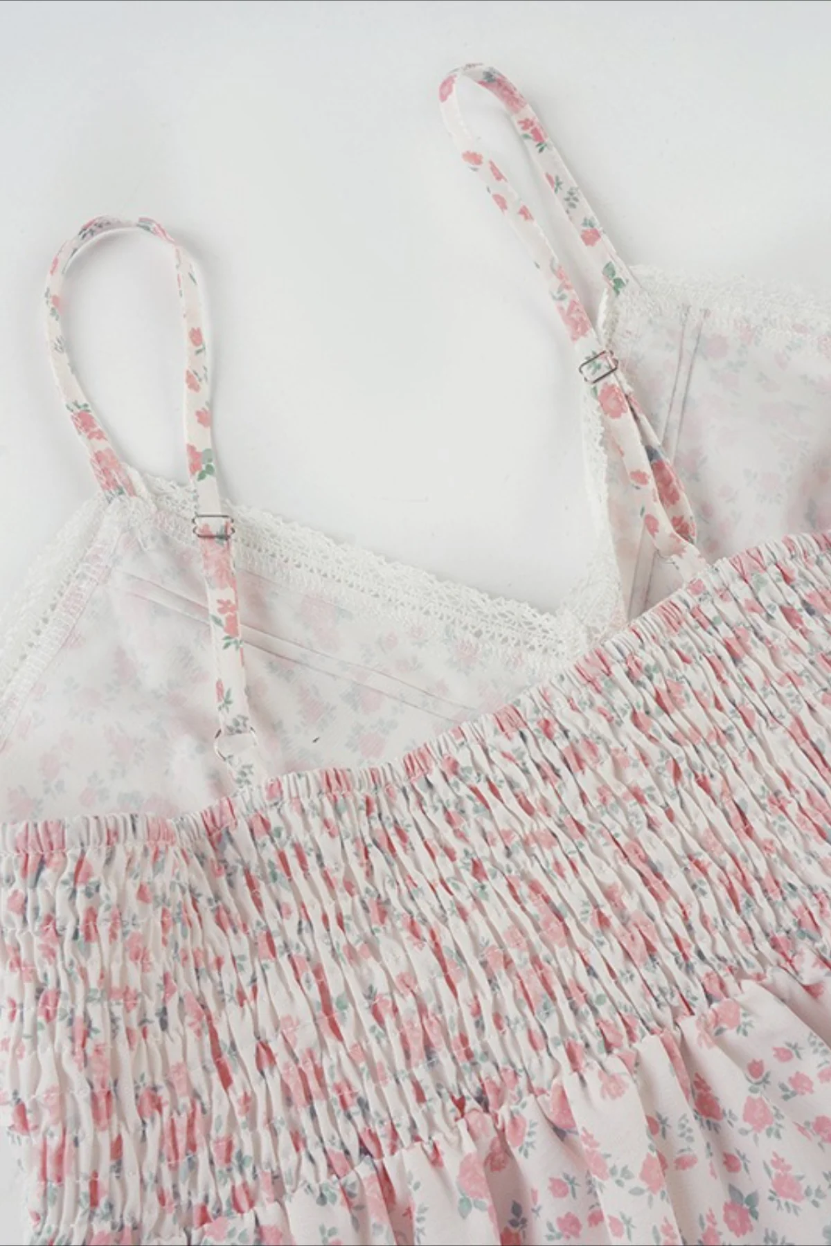 Sweet Floral V Neck  Backless Crop Top - Image 7