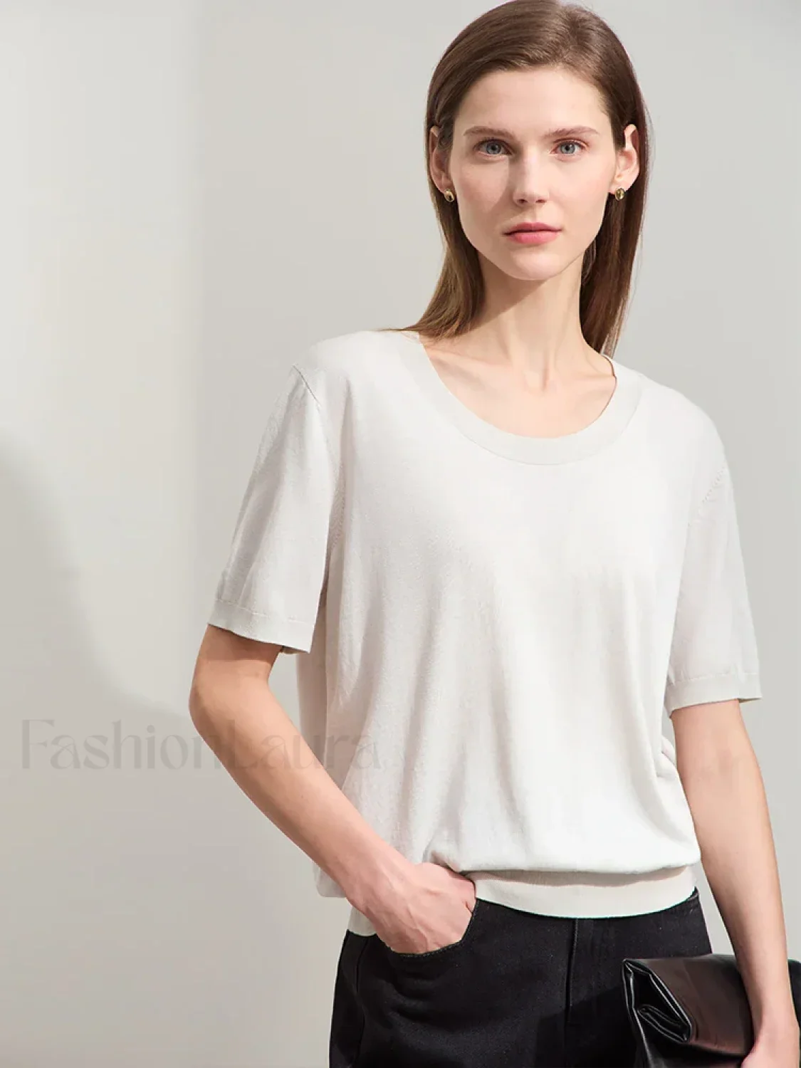 Tencel Embroidery T-Shirt - Image 8