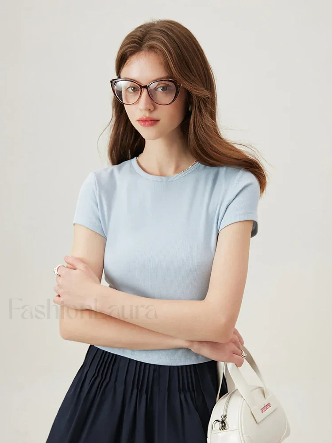 U-Neck Slim Thin Knitted T-Shirt - Image 4