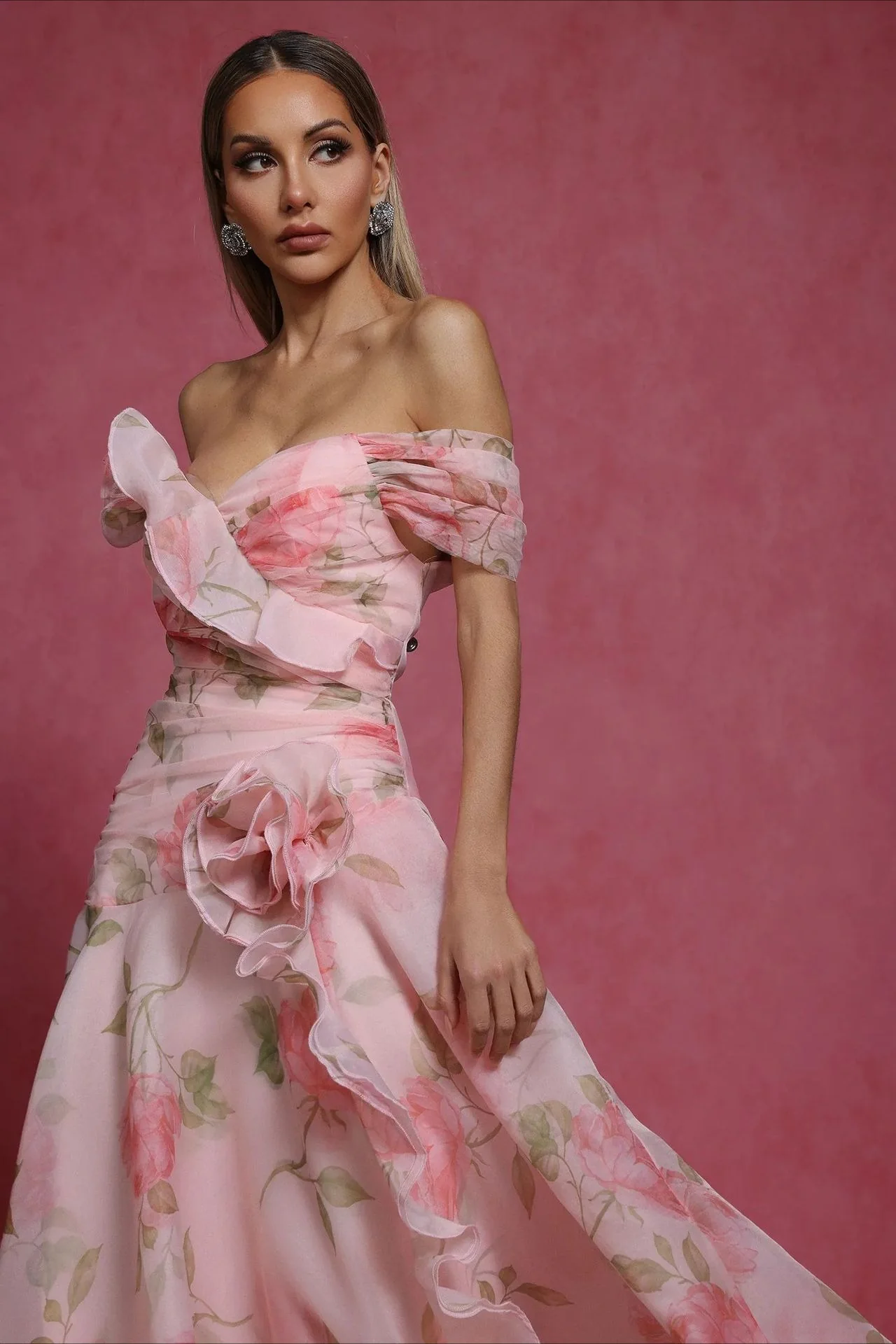 V Neck 3D Detail Elegant Maxi Floral Dress - Image 3