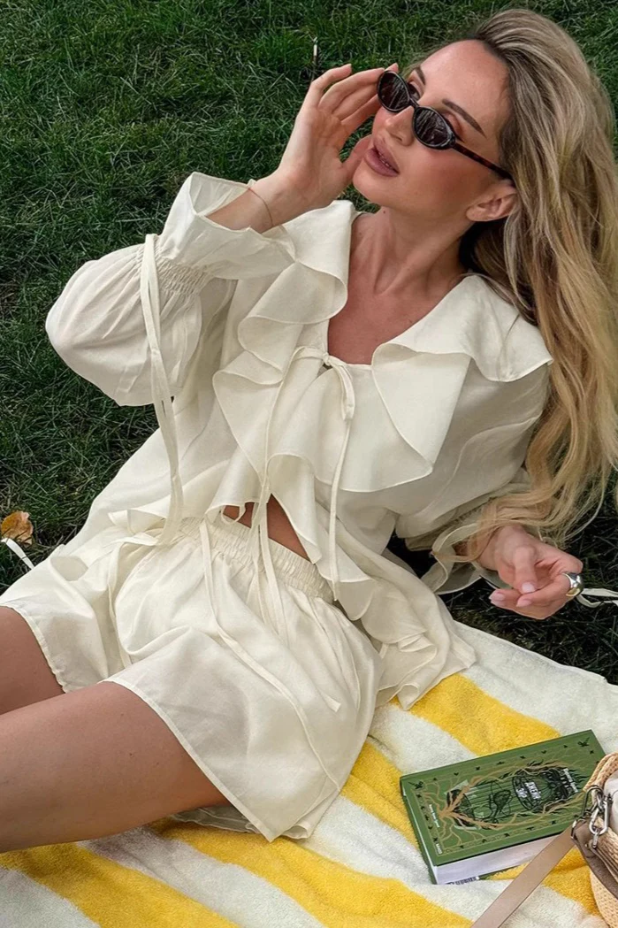 V Neck Relaxed Ruffle Blouse - Image 4