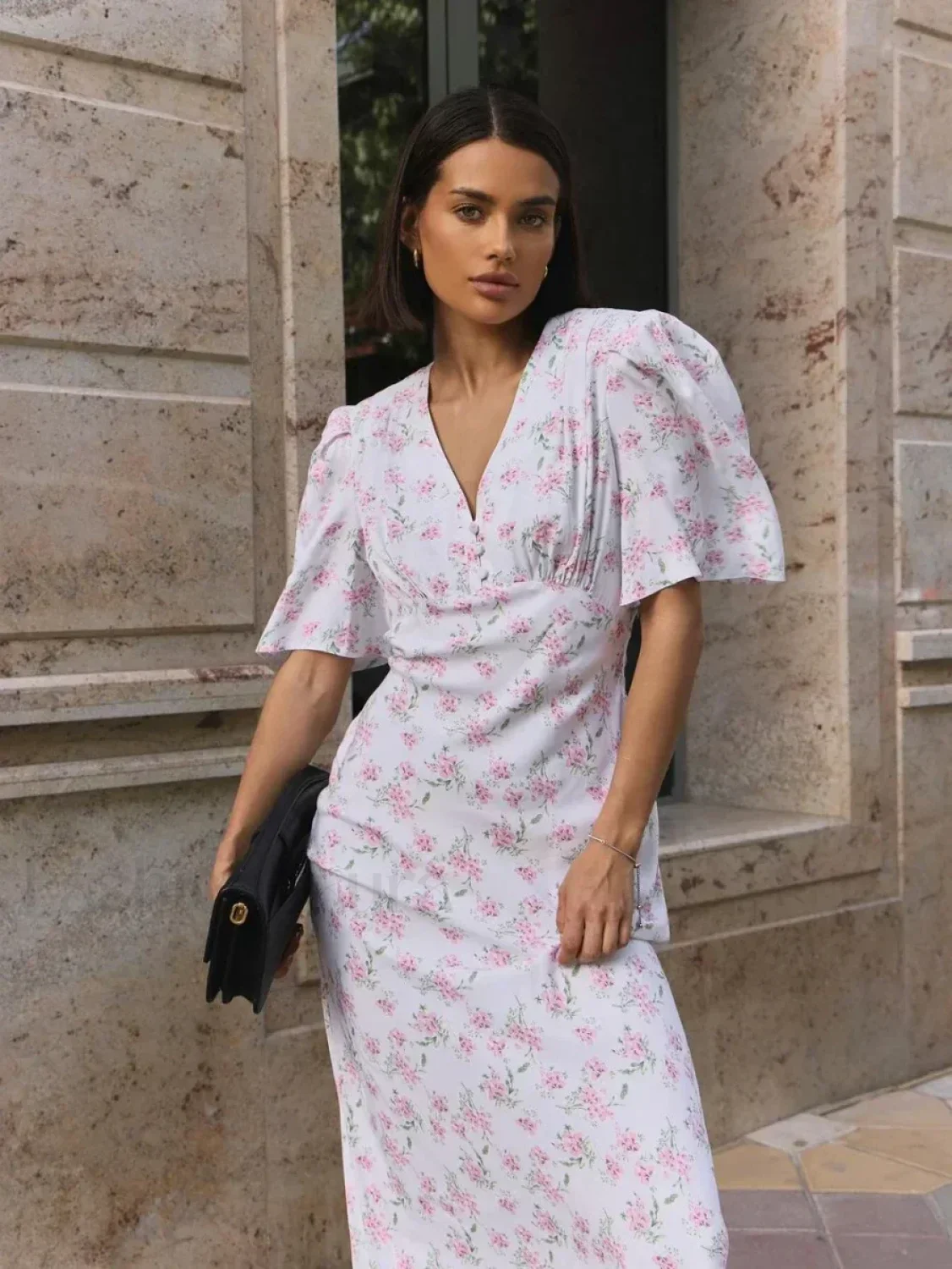 V-Neck Slim Fit Floral Dress - Image 12