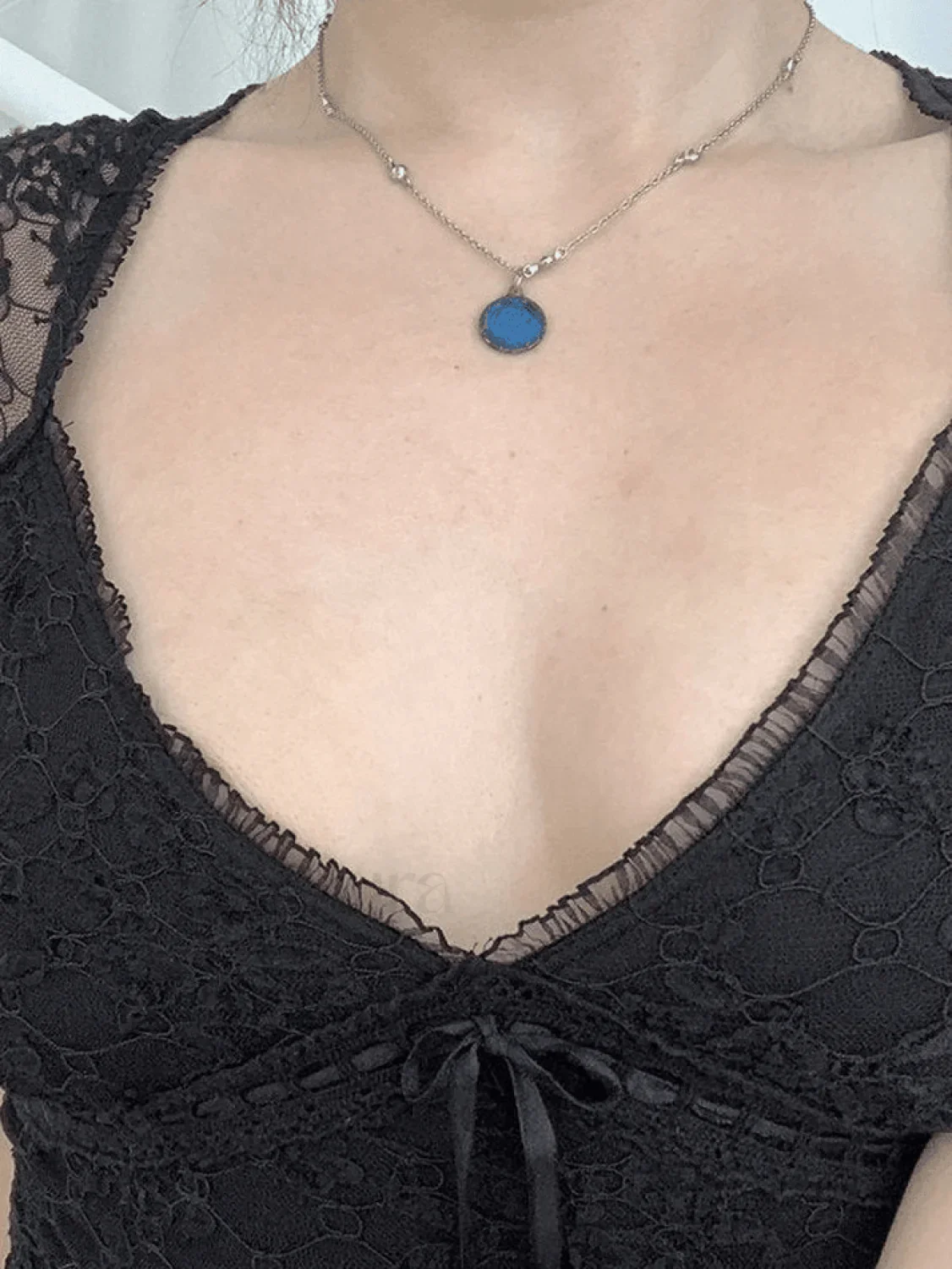 V Neck Tie Front Lace Blouse - Image 3