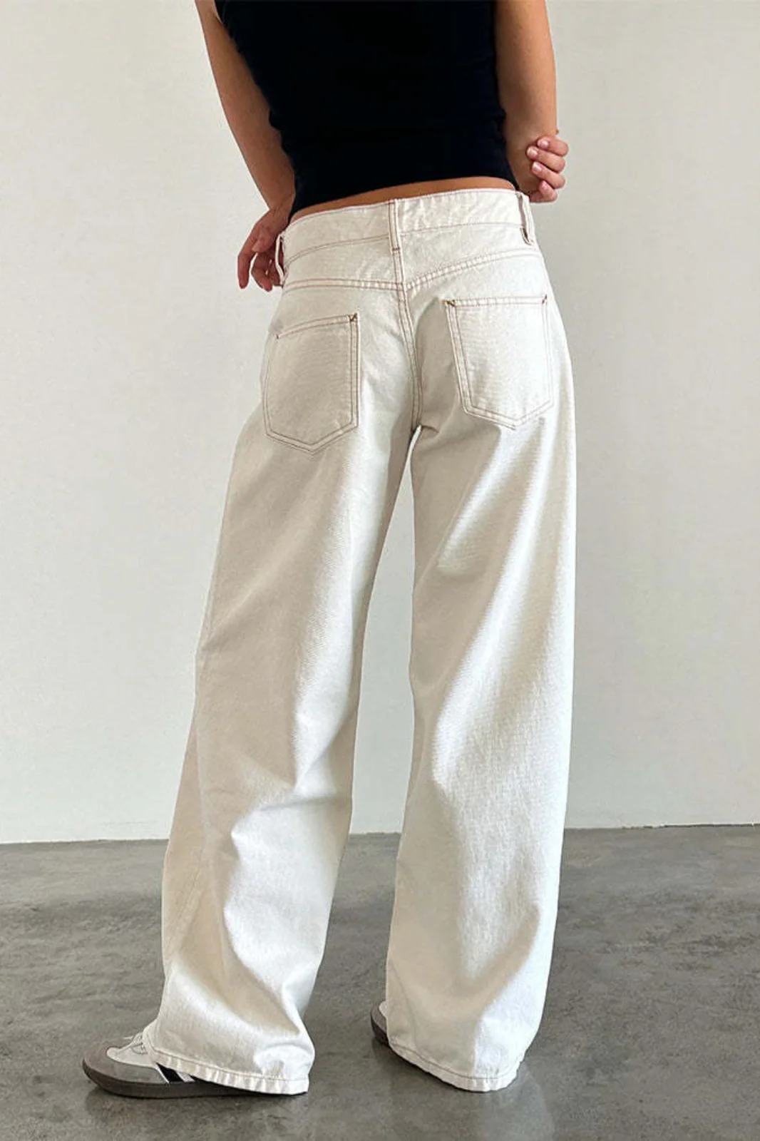 Vintage Low Rise Washed Straight Jeans - Image 15