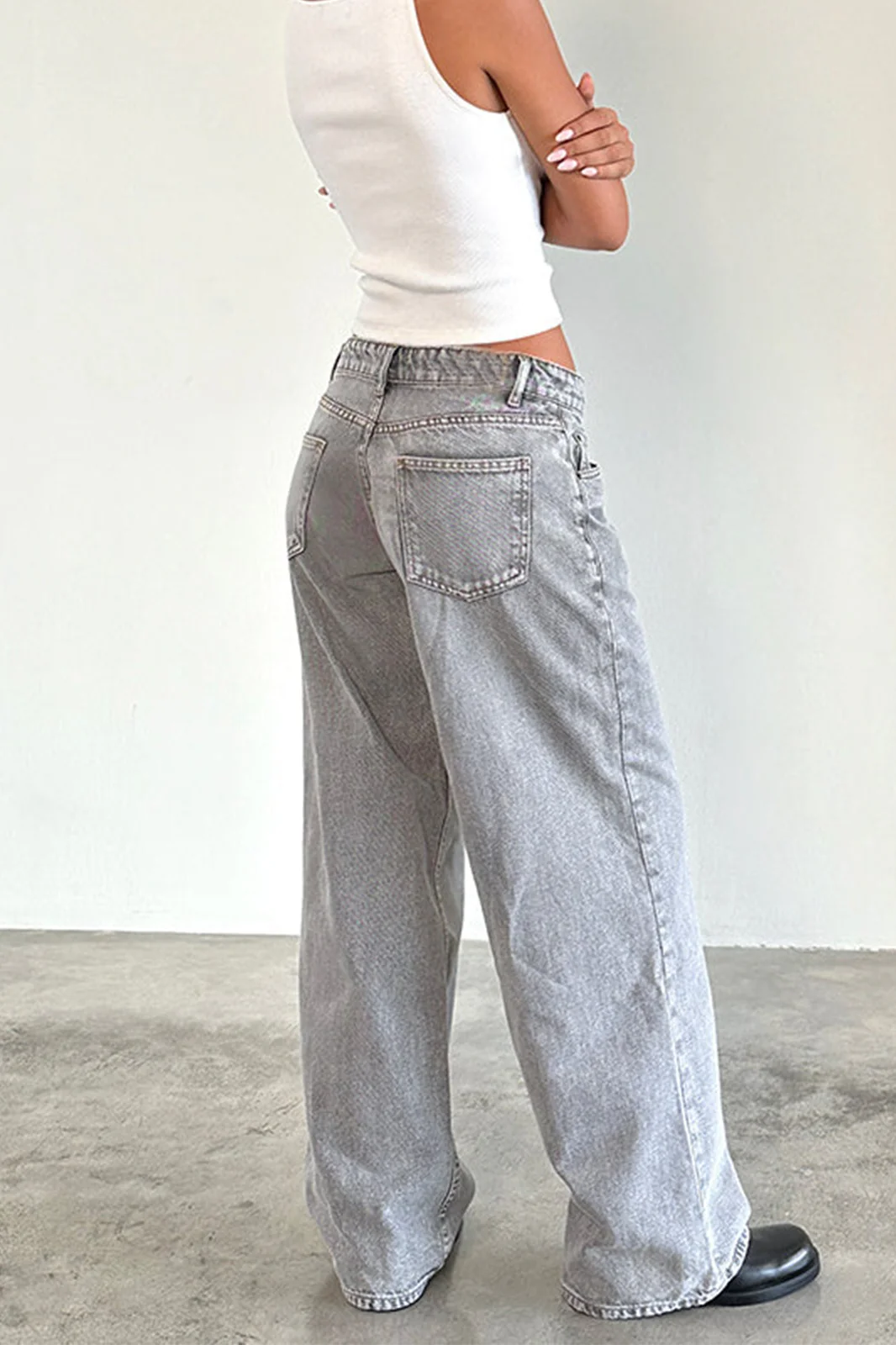Vintage Low Rise Washed Straight Jeans - Image 9