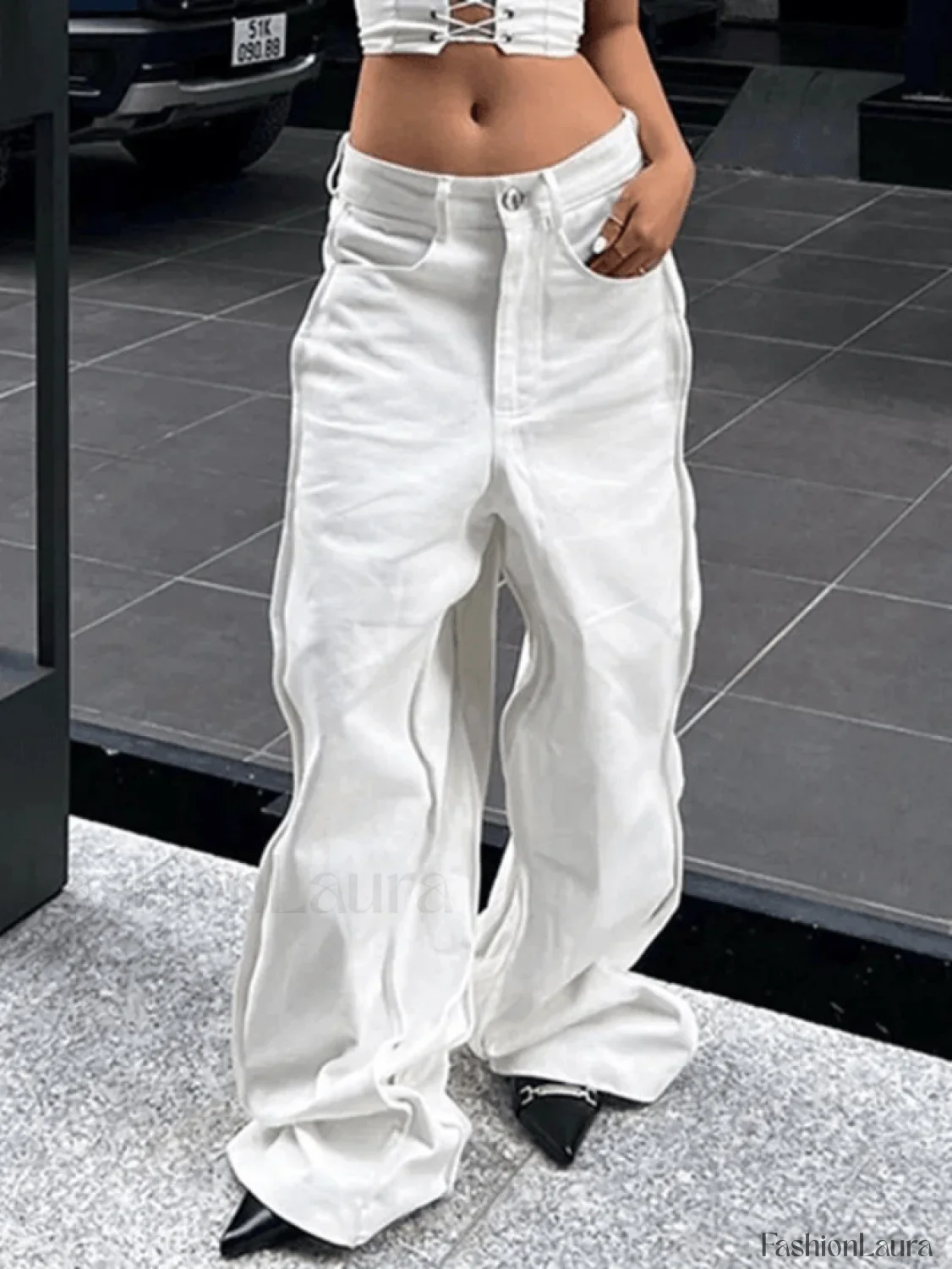 Wavy Side Relaxed Boyfriend Jeans - Image 11