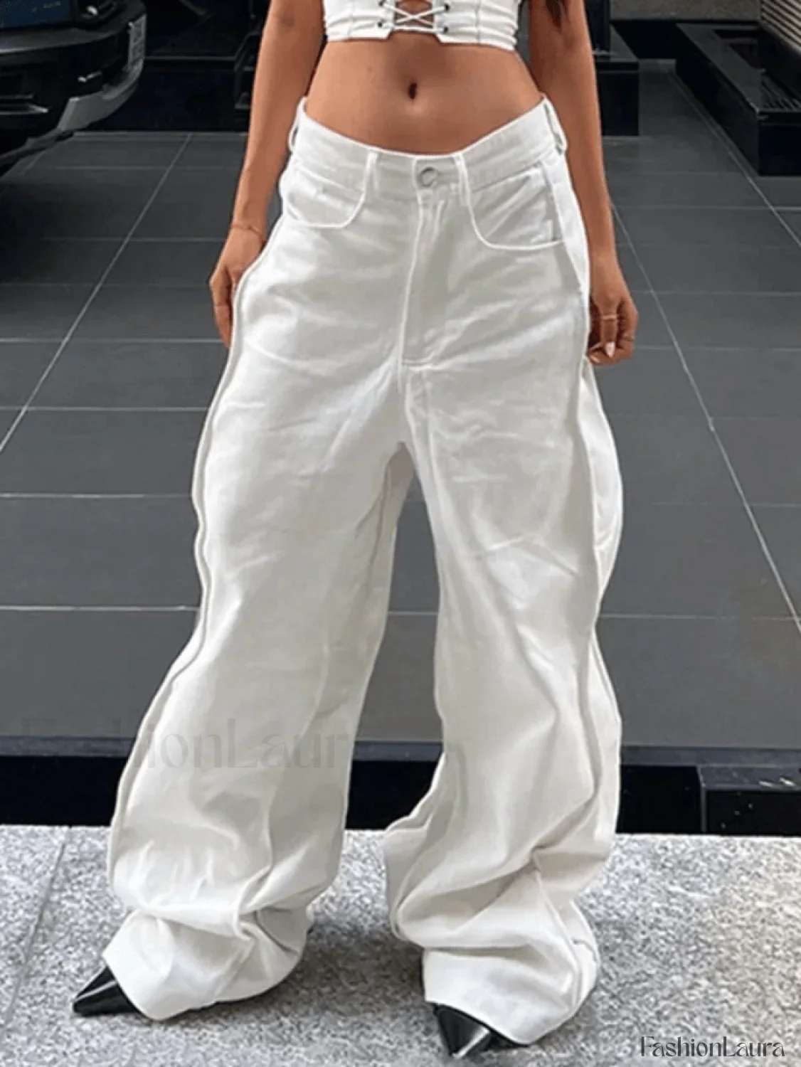 Wavy Side Relaxed Boyfriend Jeans - Image 12