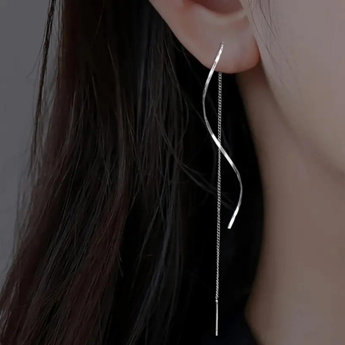 Wavy Spiral Drop Threader Earrings - Image 4