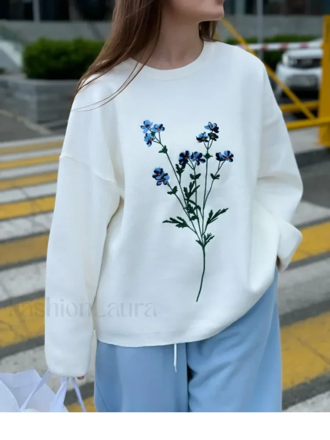 Women's Flower Print Knitted Casual Round Neck Long Sleeve Loose Sweater - Image 3