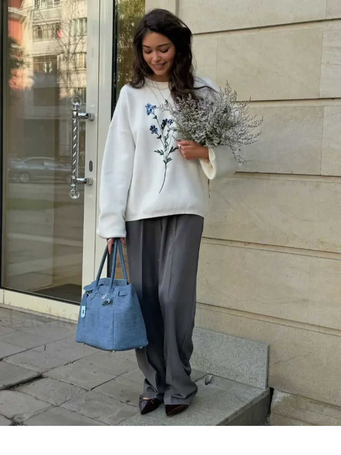 Women's Flower Print Knitted Casual Round Neck Long Sleeve Loose Sweater - Image 4